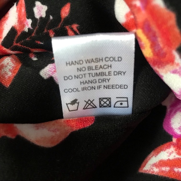 Tularosa Cullen Floral Flutter Crop Top NWT L - Picture 7 of 7